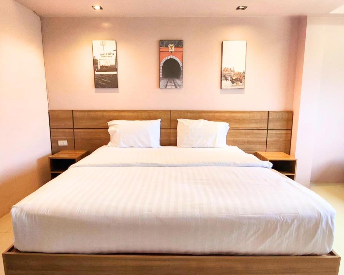Airbest Gemtree Lampang Hotel Bagian luar foto