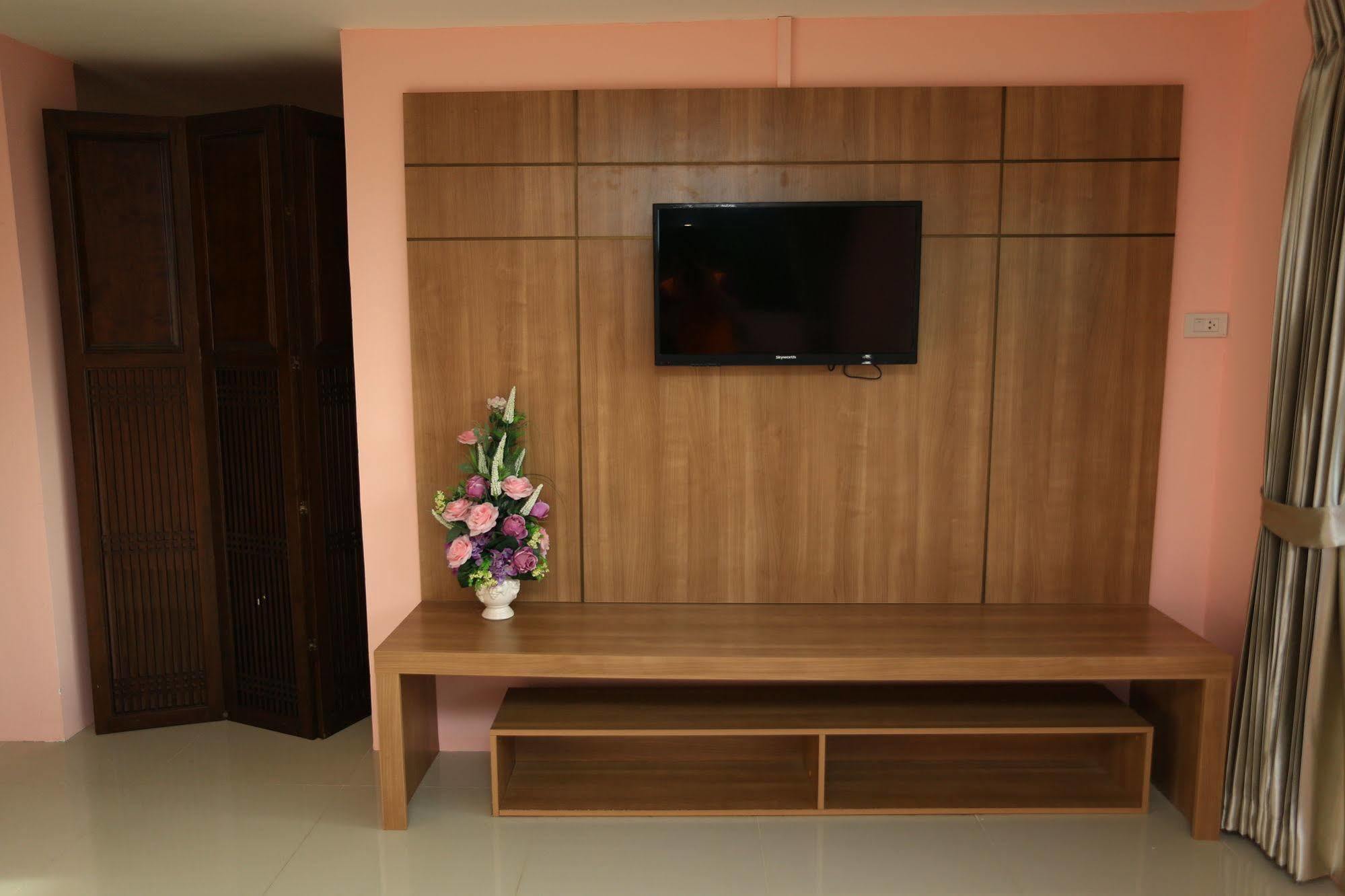 Airbest Gemtree Lampang Hotel Bagian luar foto