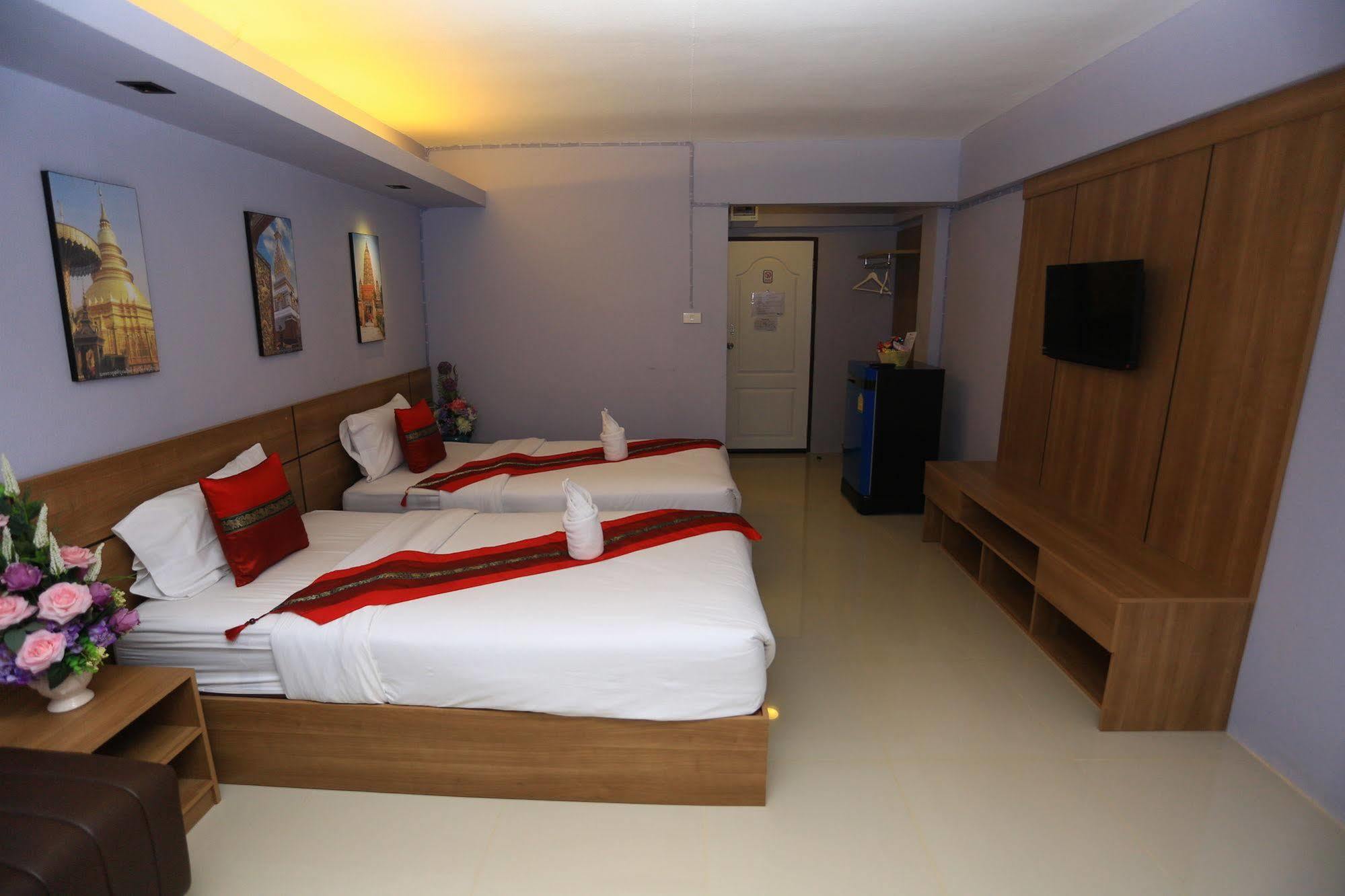 Airbest Gemtree Lampang Hotel Bagian luar foto